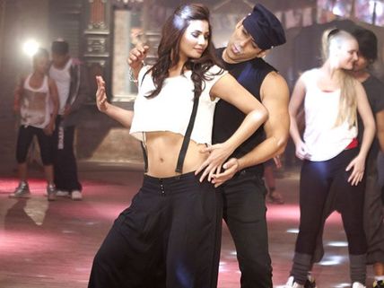 Does Salman Khan Have A Soft Corner For Daisy Shah?