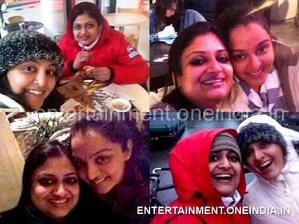 Manju Warrier Enjoys In Rotterdam With Geethu Mohandas!