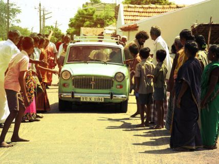 Pannaiyarum Padminiyum Review