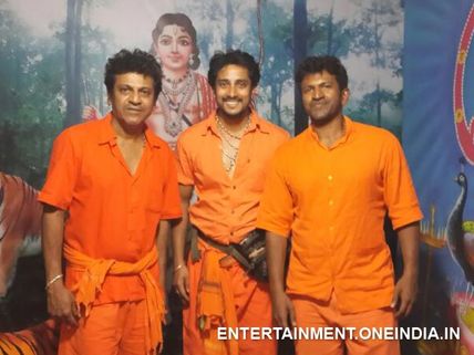 Photos: Shivaraj Kumar, Puneet Rajkumar, Prem's Shabarimala Yatra