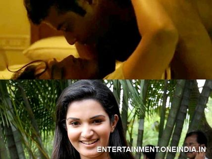 Honey Rose Gets Intimate With Murali Gopy!