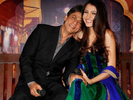Find Out Why Anushka Arranged A Secret Meeting For SRK-Anurag!