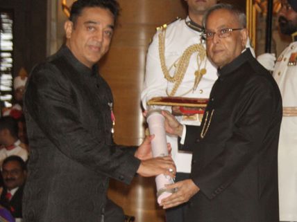 Kamal Hassan, Vairamuthu Receive Padma Bhushan Awards From President