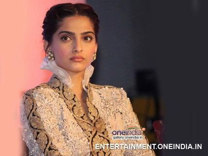 Sonam Kapoor Rebukes Stars With Big Mouth!