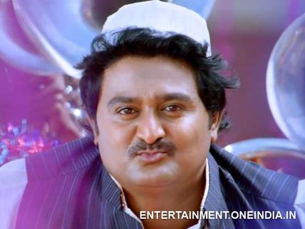 Watch: Aajare From Pungidasa, Another Comedy Number By Komal After Pyaarge Aagbitaithe, Sarala 