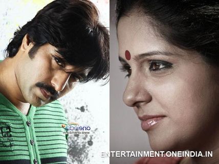 Rahman, Aparna Nair In Blue!