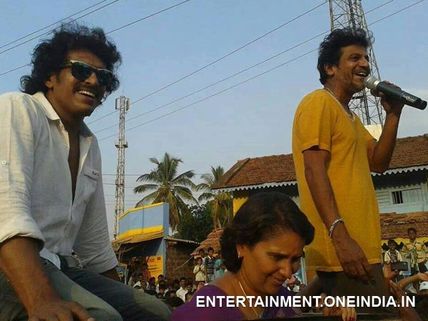 Photos: Upendra Join Hands With Shivaraj Kumar For Geetha's Election Campaign