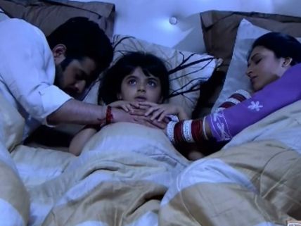 Yeh Hai Mohabbatein: 8th April; Ruhi Brings Raman, Ishita Closer
