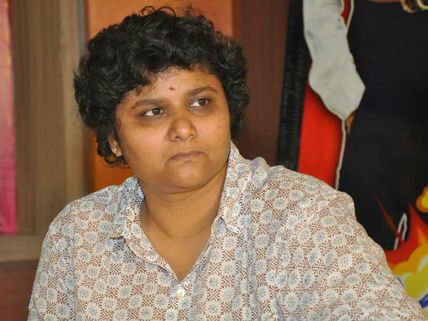 Nandini Reddy Debuting In Bollywood With Ala Modalaindi Remake?