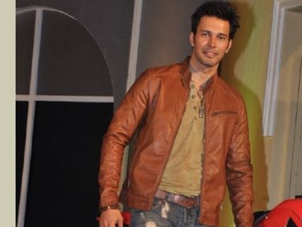 Revealed: Rajneesh Duggal As The Winner Of Khatron Ke Khiladi 5!