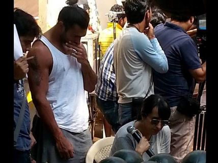 Photos: Karan Singh Grover On Qubool Hai Sets With Karanvir And Gul Khan!