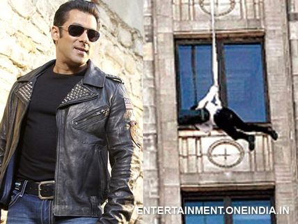 Salman Khan Performs A Daredevil Stunt!