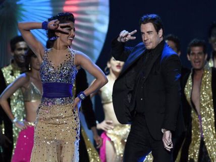 IIFA 2014: Priyanka Chopra Feels Hollywood Stars Travolta, Kevin Lucky!