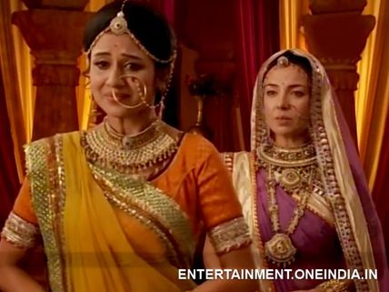 Jodha Akbar: 28th April; Jalal Returns To Agra, Without Jodha