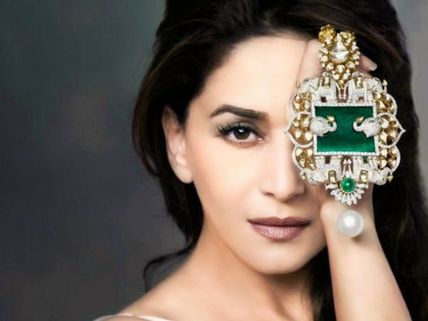 10 Unknown Facts About 'Dhak Dhak' Girl: Madhuri Dixit