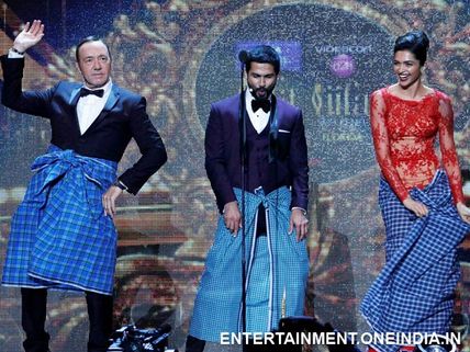 Who Is Most Graceful In Lungi For Deepika Padukone?