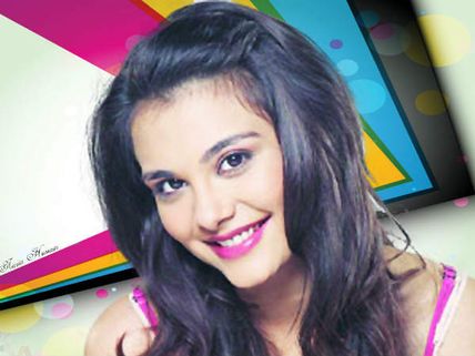 Sanjay Dutt’s Niece Nazia Hussain Roped In For Aashiqui 2 Remake