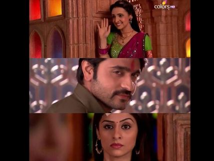 Rangrasiya: 12th May; Rudra Smiles At Paro, Laila's Envy Burns Paro's Eyes!