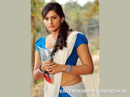 Photos: Kannada Actresses In Half Saree 