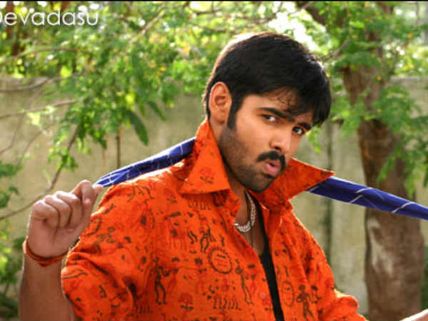 Photos: Ram Pothineni Celebrate His 26th Birthday In Chennai