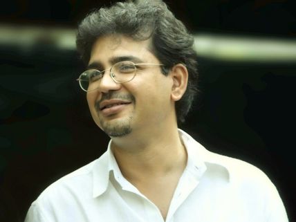 Rensil D'Silva May Turn His Novel, Kohinoor Express, Into Mini-TV Series