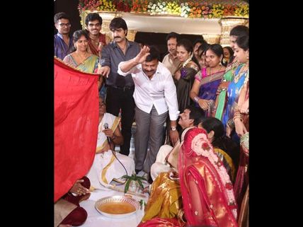 Photos: Chiranjeevi, Venkatesh At Sivaji Raja's Daughter's Wedding