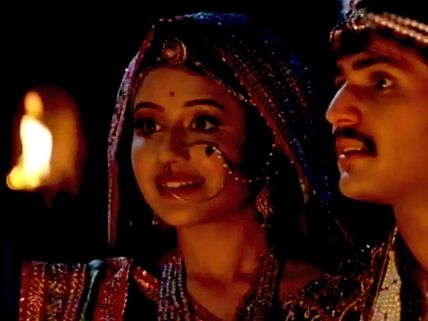 Jodha Akbar: 22nd May; Jodha, Jalal Go Exploring, Almost Find Maha Manga's Hiding Place!(Pics)