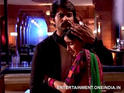 Rangrasiya: 30th May; Paro Spends Her Last Day With Rudra; Fights With Him, Expresses Her Love!