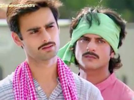 Saraswatichandra: 30th May; Danny-Kabir Disguise As Tempo Drivers; Install Camera In Godown! (Pics)