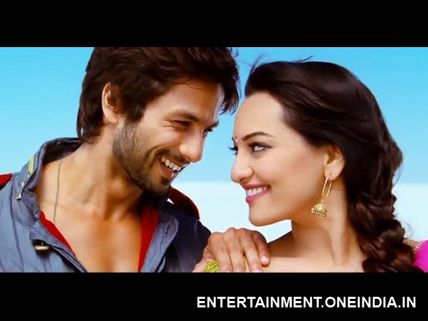 Shahid Sets A Lonely Drive With Birthday Girl Sonakshi?
