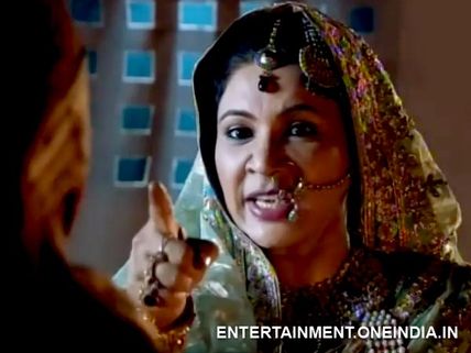 Jodha Akbar: 3rd June; Chand Begum And Shanaz's Stories Revealed (Pics)