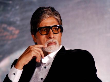 Amitabh Bachchan Volunteers For Dangerous Stunts For Yudh 