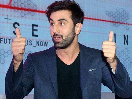Will Ranbir Kapoor Come Online For His Fans?