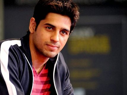 Sidharth Malhotra To Make His TV Debut!