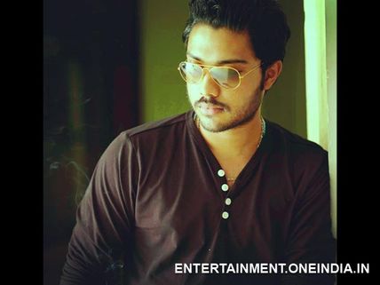 Amala Paul's Brother To Follow His Sissy's Footsteps!