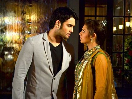 Vivian Dsena And Drashti Dhami Not Friends; Madhubala's Bad TRP Affecting Them?