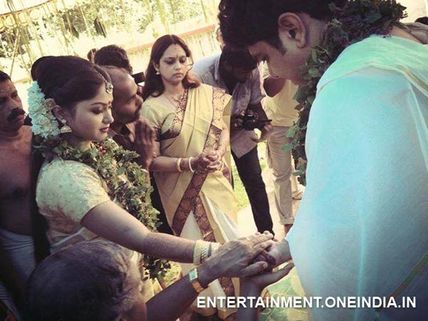 Pic: Shritha Sivadas Marries Her Boyfriend