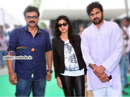Pawan Kalyan Set To Join Venkatesh For Gopala Gopala Shoot