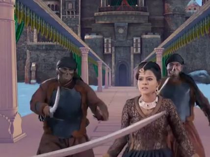 Jodha Akbar: Nigar Realises Truth, Escapes Maha Chuchak And Reaches Jalal (July 21st-Photos)