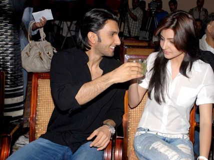 Rare Pics Of Flirty Ranveer And His Ex Anushka