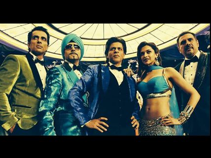 Shahrukh Khan, Happy New Year Team At Slam The Tour!