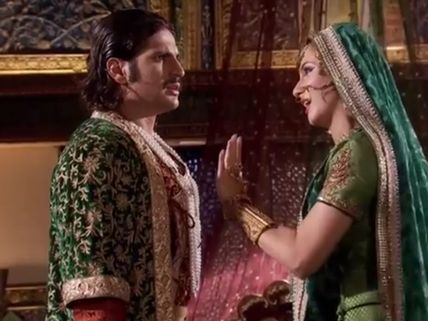 Jodha Akbar: Jalal Extremely Angry Hearing News About Jodha's Pregnancy (22nd July-Photos)