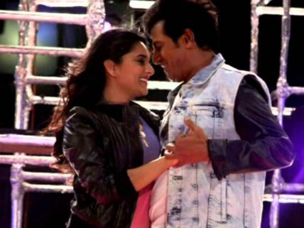 Aryan To Use Crowd Simulation