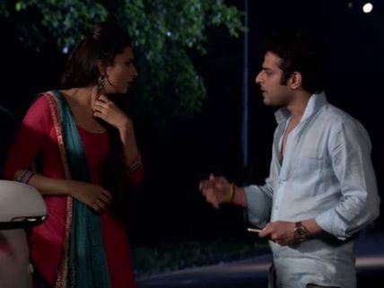 Yeh Hai Mohabbatein: Ishita Pretends To Loose Memory After Accident, Raman Gets Fooled!
