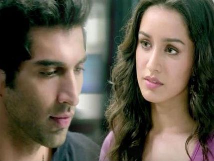Is Aditya Roy Kapur Jealous Of Shraddha Kapoor?