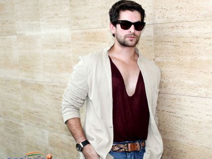 Neil Nitin: Bad By Nature And Not By Looks In Vijay's Kaththi