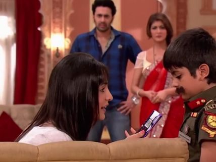 Rangrasiya: Myra Comes To Ranawat House, Meets Entire Family!  