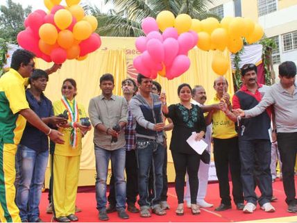 In Pics: Sandalwood Celebrities Attend Dr. Vishnuvardhan Cup Inauguration