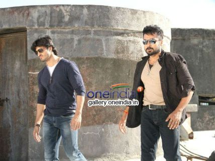 Anjaan Fever Grips South India