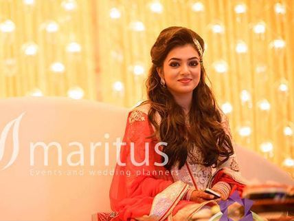 Cutest Moments From Nazriya's Mehendi Ceremony